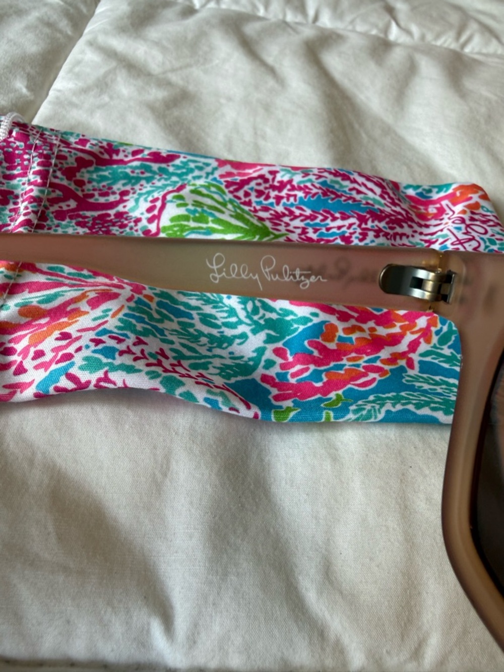 Lilly Pulitzer Matte Brown Frame Sunglasses with Reflective Green Lenses - Picture 5 of 6